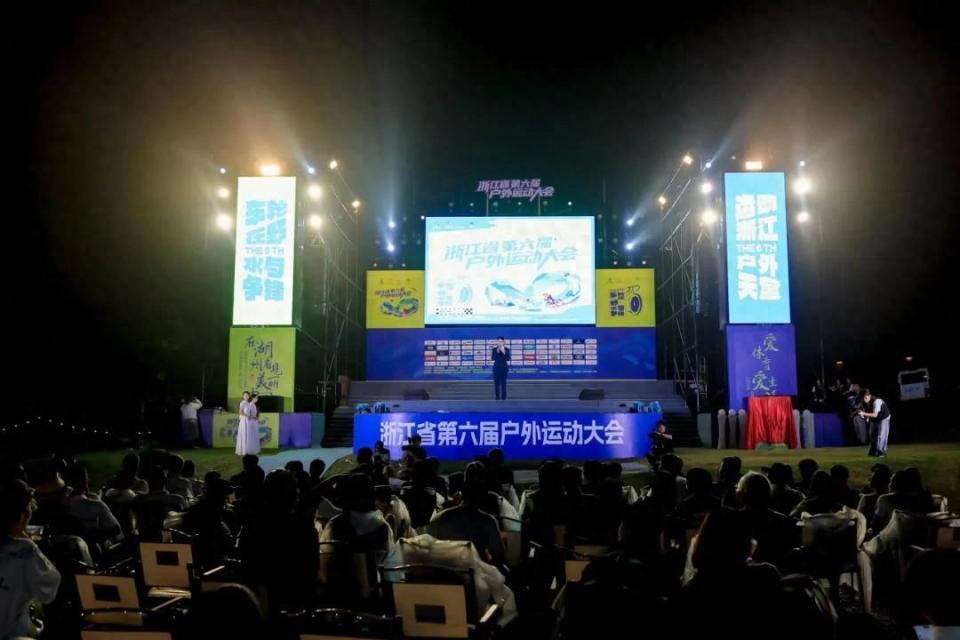 平台的各类, 在潮流体育 平台的各类, 在潮流体育