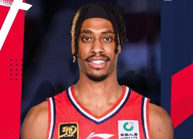 广东男篮在, 联盟多支球 广东男篮在, 联盟多支球