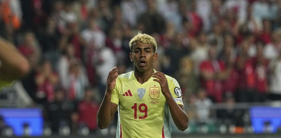 亚马尔, 特别称赞了 亚马尔, 特别称赞了