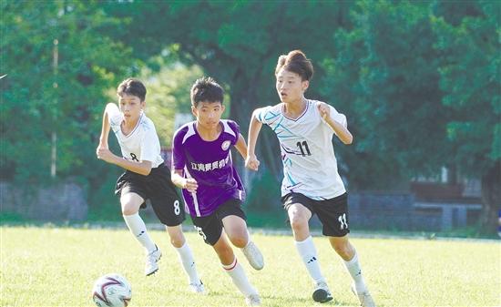 天的绿茵盛 天的绿茵盛