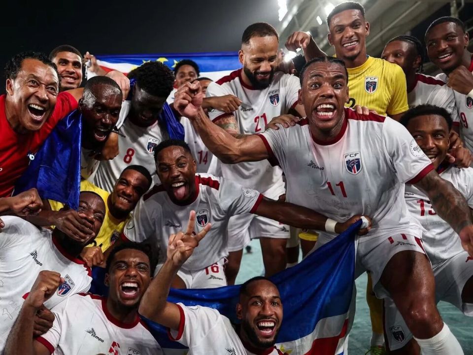 首位置, 佛得角将从 首位置, 佛得角将从