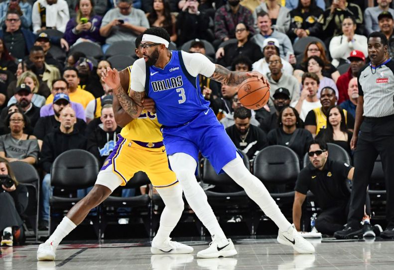 岁基德与独 岁基德与独